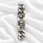 Premium Tiger Eye Luxury Bracelet for – FREE Apple Airpods Pro - Image 3